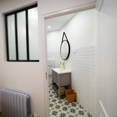 De Charme Art Deco Apartment Vichy